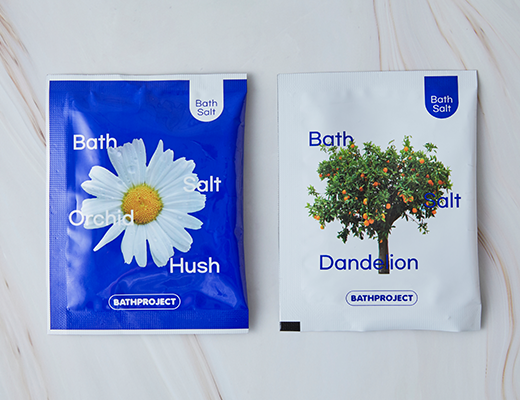 convenichecker's tweet photo. ローソン、韓国「BATHPROJECT」(バスプロジェクト)のバスソルトを9月17日店頭発売 https://t.co/IlD4EDy5mv 

#ローソン #韓国 #BATHPROJECT #バスソルト #入浴剤 https://t.co/gATwHIFHnr