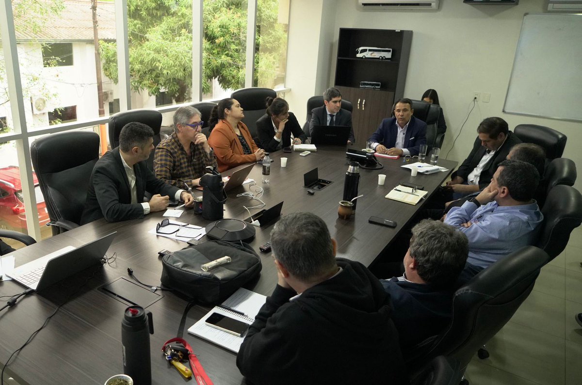 Entrevista 

🗣 Emiliano Fernández, viceministro de Transporte, <a href="/mopcparaguay/">MOPC Paraguay</a>

➡️ Plan para la reforma del transporte público

📻 webaudio.radionacional.gov.py
📺 Señal Digital 
💻 twitch.tv/paraguaytvhd