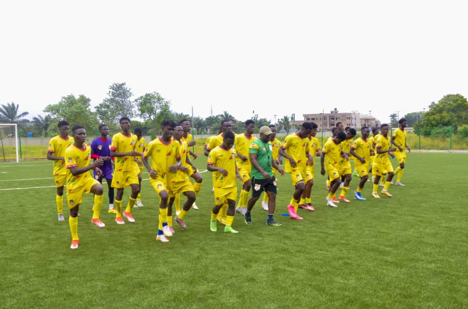 Le stage de la présélection des guépards U20 en vue du tournoi qualificatif pour la CAN U20 a démarré à Missérété. Deux séances quotidiennes sont programmées sous la supervision de Vincent Ratureau. 

Lire l'article complet via ce lien ⤵️ ⤵️ 

febefoot.org/preparatifs-du…