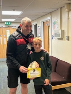 Staidansb's tweet image. Thank you @Saints1890 Paul Wellens for coming to meet our Y6 superstar today as a thank you for his act of kindness at a recent Saints match. #saintsvalues #schoolvalues