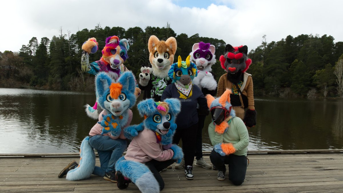 Lovely day in Daylesford or should i say DaylesFurred! 
📸 Me
#FursuitFriday #furry #furryfandom #fursuit