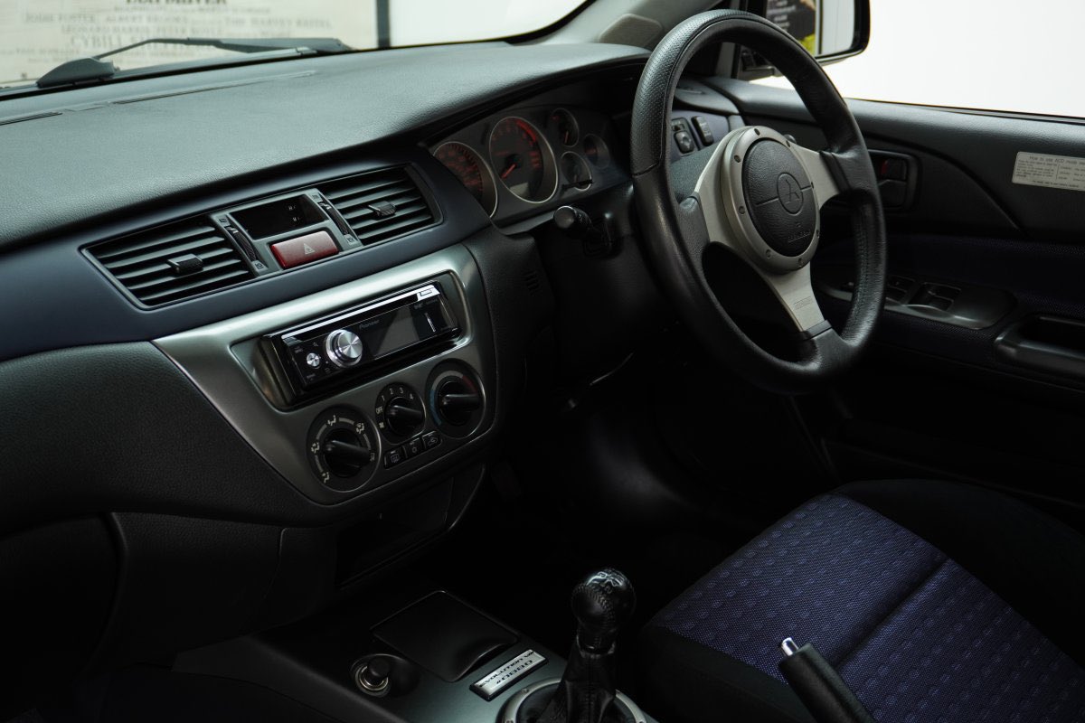 ParkwayCarsUK's tweet image. 2004/54 Mitsubishi EV0 8 260 4dr Saloon In Black. Superb History And Only 1 Keeper From New, This Example Only Has 17216 Miles. £29995. #mitsubishi #mitsubishievo #mitsubishievolution