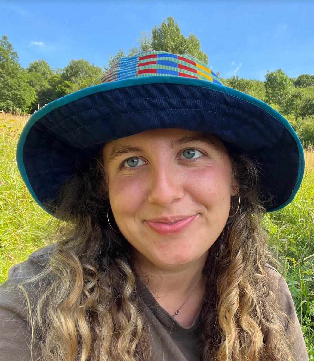 “Put your feet here and be present here,” is 2022/2023 #Fulbright ETA <a href="/OdeyaRosenband/">Odeya</a>’s advice to our new grantees, who have just arrived in the Czech Republic.  Watch the full testimony on our YouTube channel. youtube.com/watch?v=VOhRq6…
#FulbrightETAs #teachabroad #ExchangeMatters