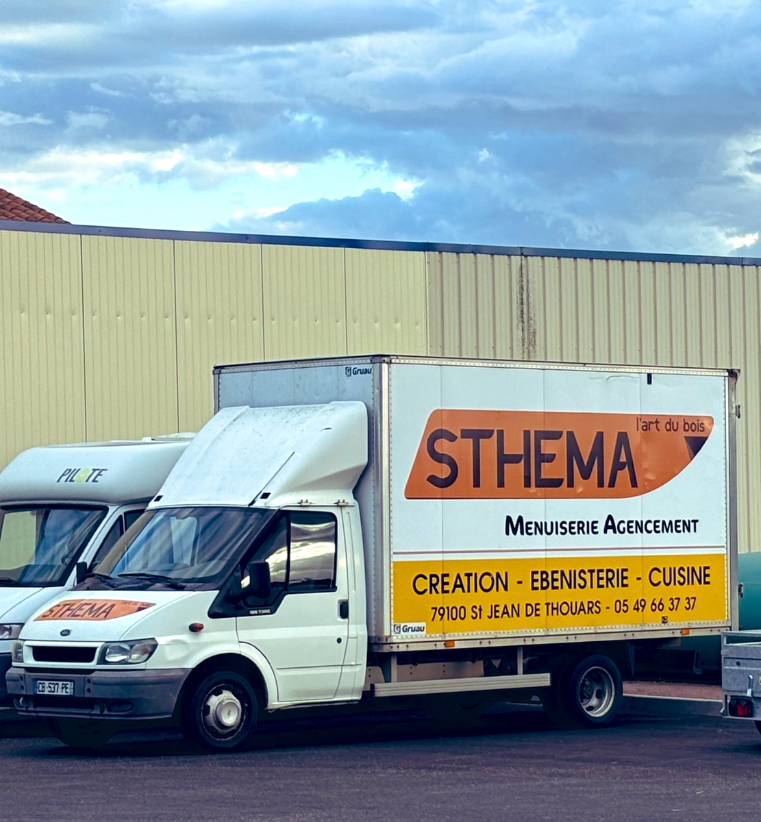 Emmanuel Charre tweet media