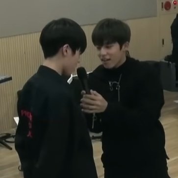 qtmb1a's tweet photo. how i met                                          still with
hajeongwoo :                                              hajeongwoo 🤍🤎 : https://t.co/fVhcl8Wf4Z