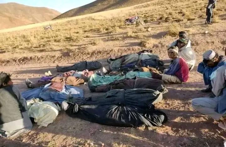 شهدای دایکندی.
به جرم دوستی با اهلبیت تیرباران کردند.
#StopHazaraGenocide