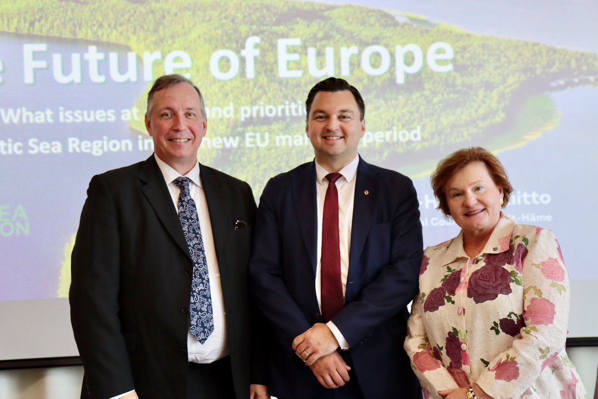 CPMR Baltic Sea Commission (@cpmr_bsc) on Twitter photo In Päijät-Häme Region in Lahti, fruitful exchange this week about the Future of Europe & issues for the #BalticSeaRegion, together with Minister <a href="/Jocke_Strand/">Joakim Strand</a>, <a href="/OlgaDibrova1/">Olga Dibrova 🌻</a>, <a href="/BlassarMaria/">Maria Blässar</a> <a href="/PekkaKomu/">Pekka Komu</a> <a href="/MolPautola/">Niina Pautola-Mol</a> <a href="/CPMR_BSC/">CPMR Baltic Sea Commission</a> <a href="/TomasMortsell/">Tomas Mörtsell</a> Sari Nurro
#Cooperation #Support2Ukraine In Päijät-Häme Region in Lahti, fruitful exchange this week about the Future of Europe & issues for the #BalticSeaRegion, together with Minister <a href="/Jocke_Strand/">Joakim Strand</a>, <a href="/OlgaDibrova1/">Olga Dibrova 🌻</a>, <a href="/BlassarMaria/">Maria Blässar</a> <a href="/PekkaKomu/">Pekka Komu</a> <a href="/MolPautola/">Niina Pautola-Mol</a> <a href="/CPMR_BSC/">CPMR Baltic Sea Commission</a> <a href="/TomasMortsell/">Tomas Mörtsell</a> Sari Nurro
#Cooperation #Support2Ukraine