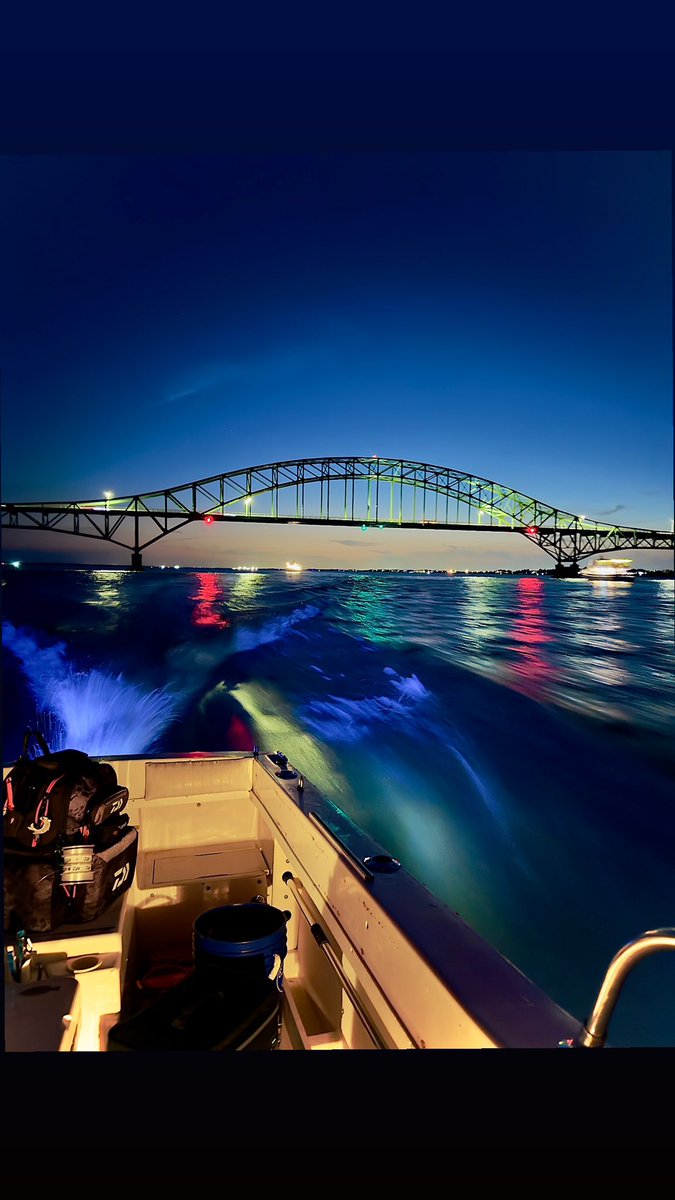 jsnalvrz's tweet photo. south shore views https://t.co/sqIZfm1FeL