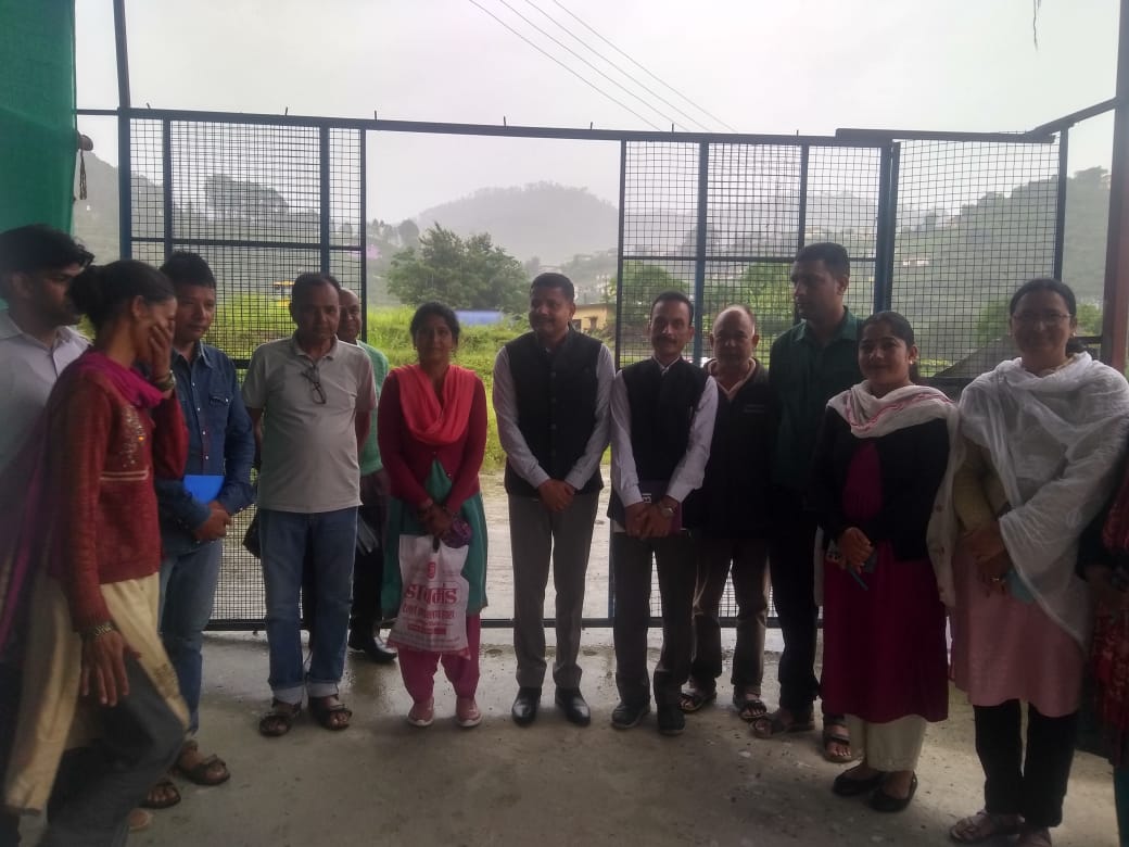 KotRduk's tweet photo. Today # physical inspection of kot block and mushroom growth centr by CDO sir pauri. A review of block work # and reap and nrlm work was also undertaken by CDO sir. All block # reap # nrlm team was present during the meeting. https://t.co/9Rg47rQ3iy