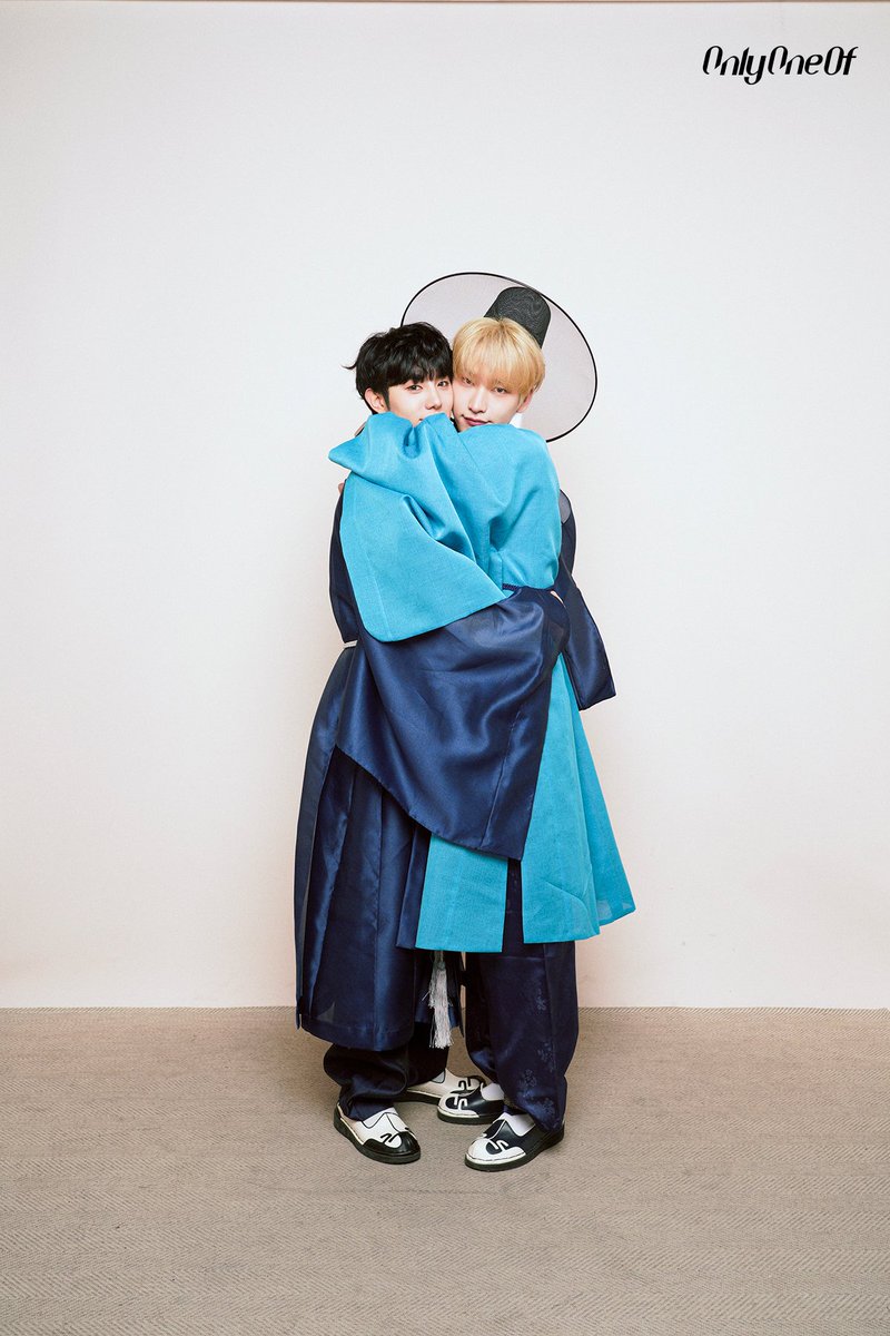 Yiwen0418's tweet photo. OMG！！！！ I LOVE 99s🤧🤧🤧
#OnlyOneOf #온리원오브 
#Mill #밀  #Nine #나인 
#NineMill #나밀 https://t.co/dRGPQvQnx2