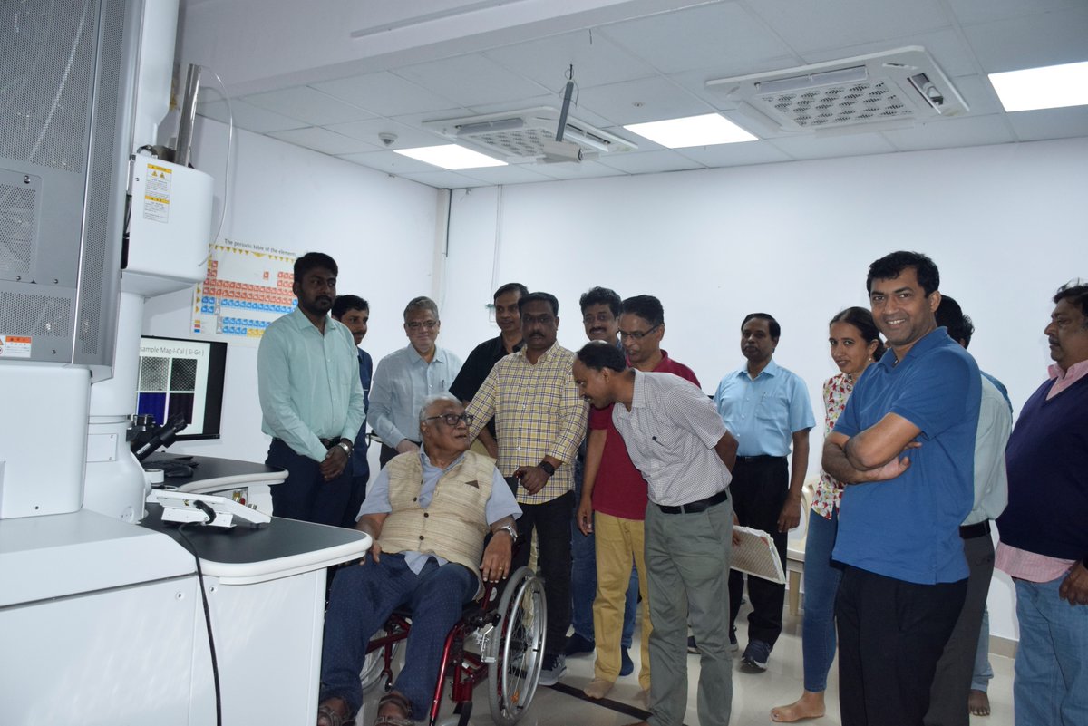 jncasr's tweet image. Honoured that Bharat Ratna Prof. C. N. R. Rao has gracefully inaugurated a new Transmission electron microscope (JEOL JEM F200) at ICMS @jncasr today (13th Sept. 2024)

The instrument can be accessed via srf.jncasr.ac.in/facilities/ICM…

@IndiaDST