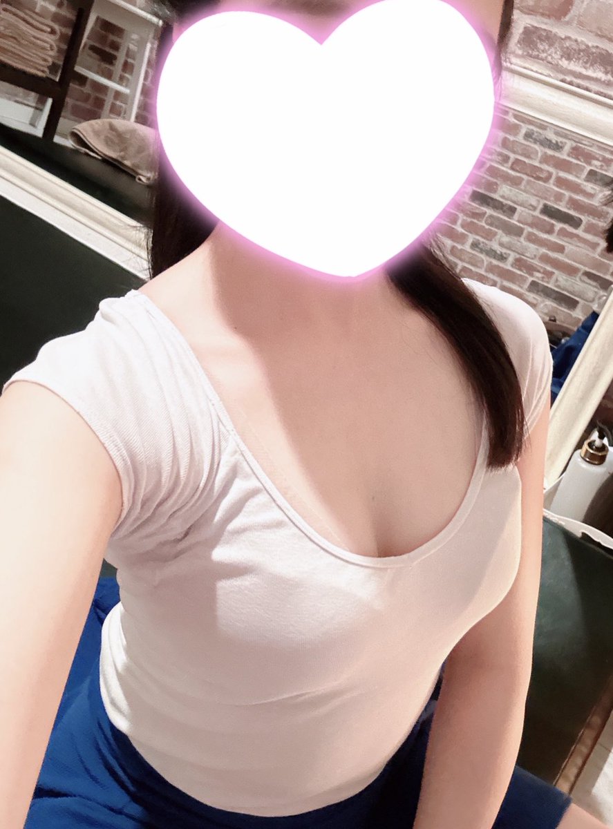 arom_Nana's tweet photo. こんばんは🌙

本日9/13は【21:00〜翌5:00】での出勤です✨
週末のご褒美にメンズエステはいかがですか🥂🫧

お問い合わせお待ちしてます☎︎ https://t.co/xUK2PA1hBg