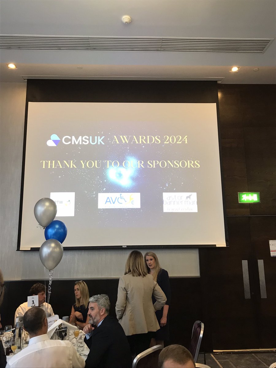 About to get started at the <a href="/cmsocietyuk/">Case Management Society UK (CMSUK)</a> awards. Thanks to <a href="/CorporeUK/">Corporé</a> for hosting Damian Horan and I today.