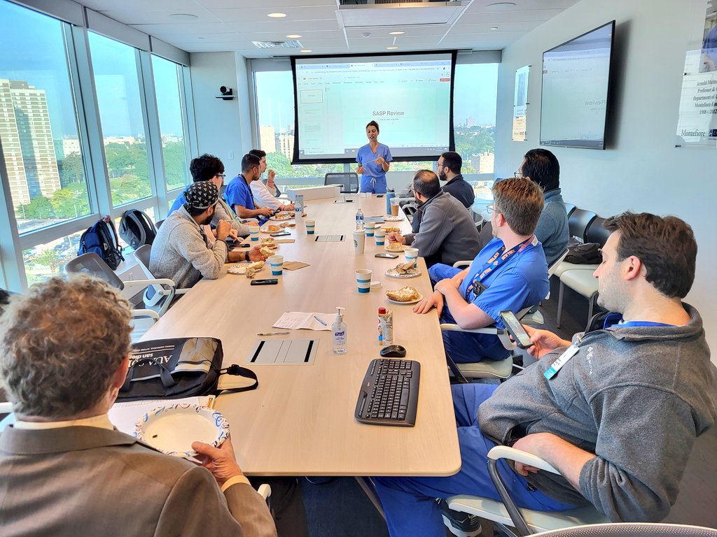AM SASP question review with the residents led by Drs. Lipsky and Lowe!

#LearnAndGrow 
#urology in the #Bronx