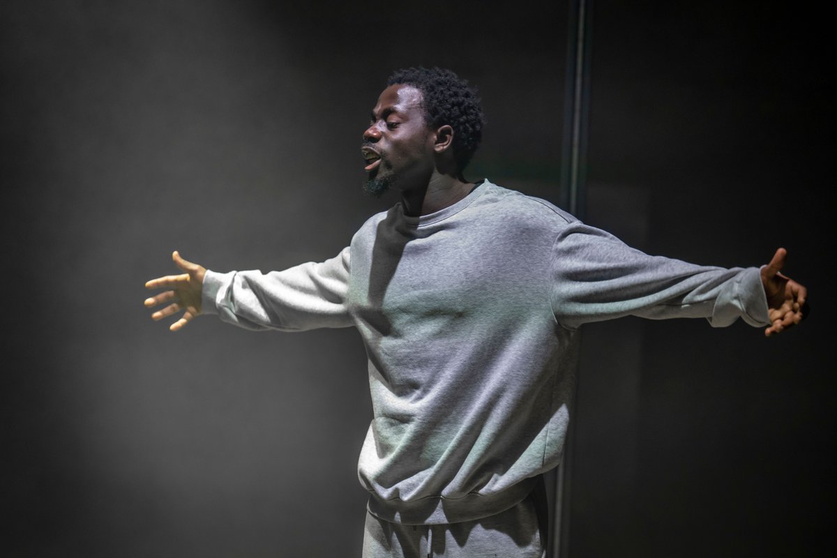 Belgrade Theatre (@belgradetheatre) on Twitter photo Mase is on the case! ๐๐พ
Here's your first look at Please Do Not Touch in all its glory ๐คฉ
โ๐พ Please Do Not Touch starring <a href="/TijanSarr_/">Tijan_Sarr</a>
๐ธ Photos by <a href="/YoungNiki/">Nicola Young Photography</a>
๐ Set Design by <a href="/MiriamNabarro/">miriam nabarro</a>
โจ <a href="/YourOldChina/">China Plate</a>
Running until Sat 21 Sep ๐๏ธ buff.ly/3J3Ias4 Mase is on the case! ๐๐พ
Here's your first look at Please Do Not Touch in all its glory ๐คฉ
โ๐พ Please Do Not Touch starring <a href="/TijanSarr_/">Tijan_Sarr</a>
๐ธ Photos by <a href="/YoungNiki/">Nicola Young Photography</a>
๐ Set Design by <a href="/MiriamNabarro/">miriam nabarro</a>
โจ <a href="/YourOldChina/">China Plate</a>
Running until Sat 21 Sep ๐๏ธ buff.ly/3J3Ias4