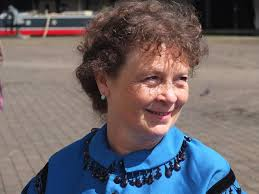 LewisAshford7's tweet photo. @wattspanesar Doreen in happier times outside Tesco Express 🤣 #keepdoreen https://t.co/V4vI5Da7NF
