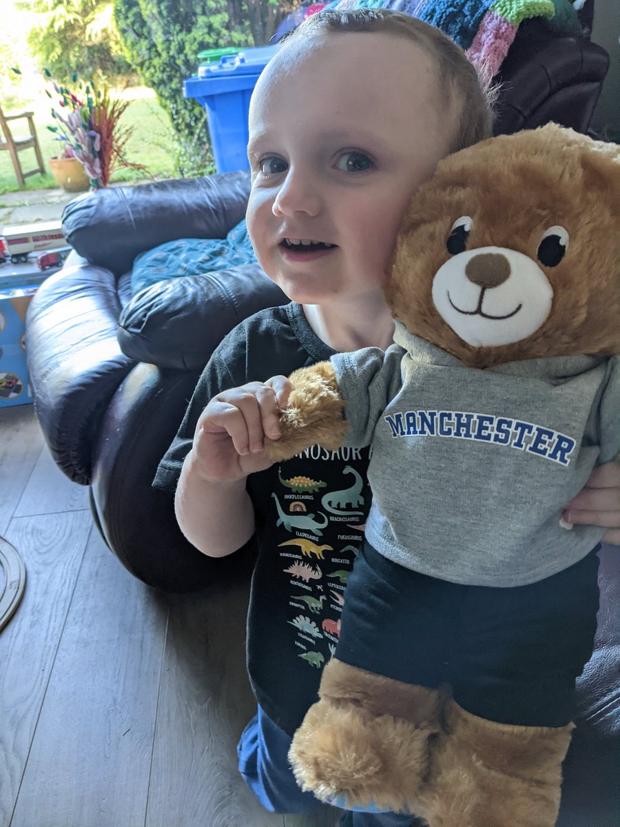 Ash_Gilpin's tweet photo. @Mcr_Storm @Mcr_Storm_LJ When you decide to name your new cuddly friend Jack! Then ask for hockey stuff for him to wear....... black shorts and a Manchester hoodie was the best we could find! #ATTWWY #bestfriendsforlife https://t.co/Ol5ttHkLYp