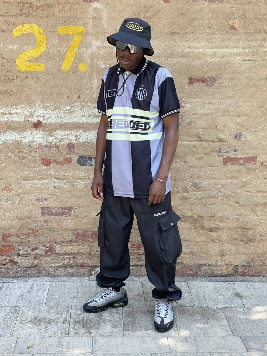 K_DIGGO's tweet photo. EMBEDDED INTERNAZIONALE FC https://t.co/q6drVYsKiY