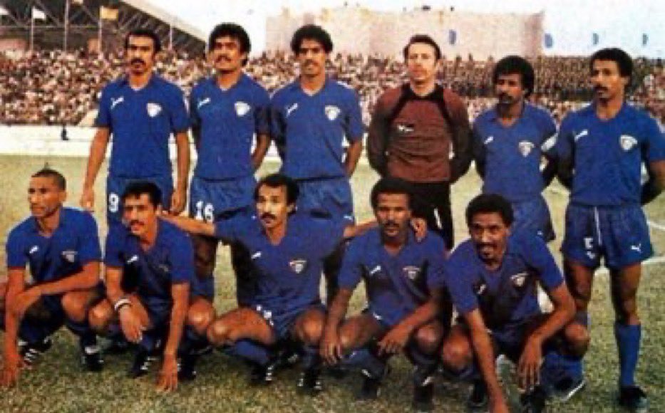 للنهوض بالرياضة يحتاج ان نركل 
اشياء كثيره قبل ان نركل الكره ⚽️

#مساء_الخير  بعد انقطاع بسبب السفر🌷 
#يوم_Iلجمعه  #رساله_اليوم