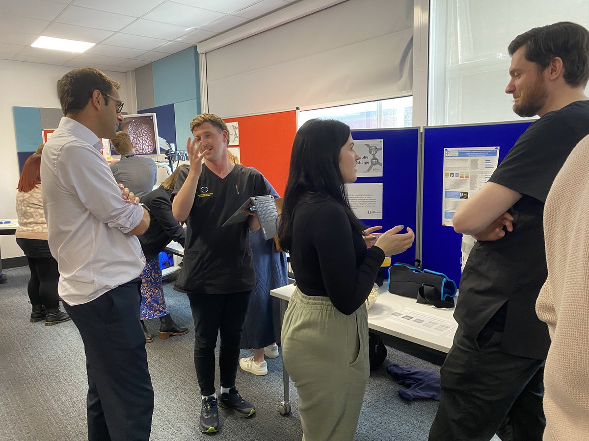 Radiography led discharge is changing the way that x rays are reviewed in the emergency department and improve if the patient experience while ensure a safe and quality service #WorldPatientSafetyDay <a href="/CAVUHB/">CardiffandVale UHB</a>