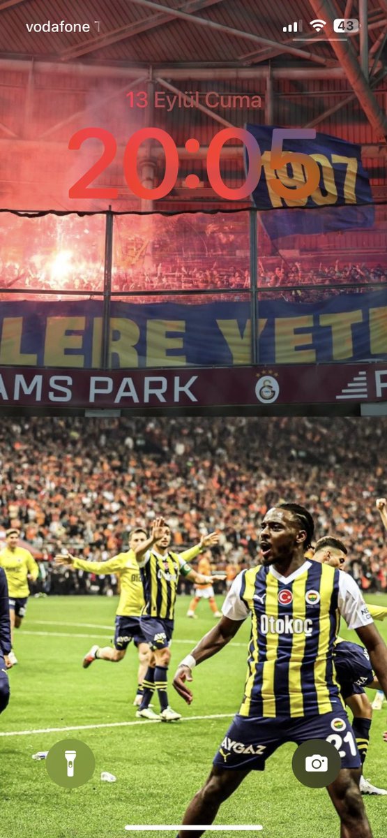 𝐍αzαríσ tweet media