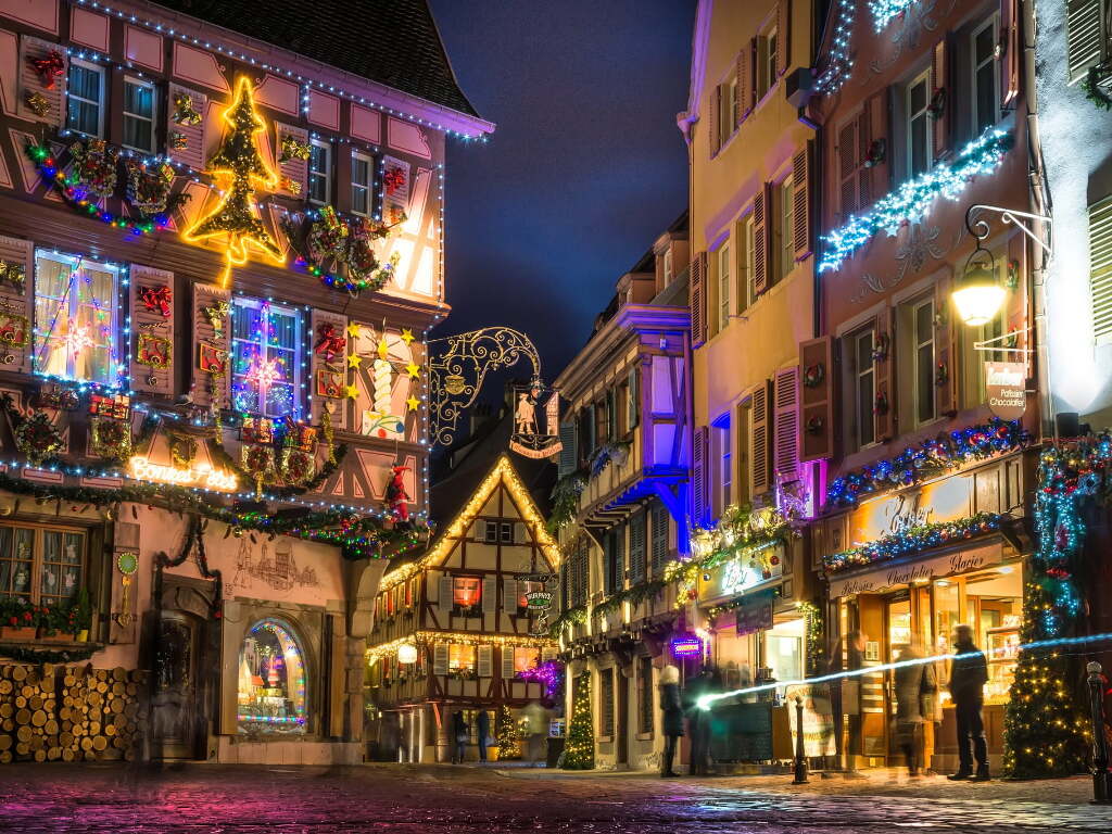 Scopri i Mercatini di Natale dell'Alsazia: Colmar, Strasburgo, Mulhouse e tanti altri! 🎅🎄☃️

tuttomercatinidinatale.it/mercatini-nata…

#colmar #alsazia #alsace #francia #strasburgo #mercatinidinatale #mercatino #natale #atmosferanatalizia #luci #christmas #xmas #natale2024 #BabboNatale