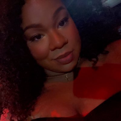 MissLadiiV's tweet photo. #NewProfilePic https://t.co/XYE3ueHdh6