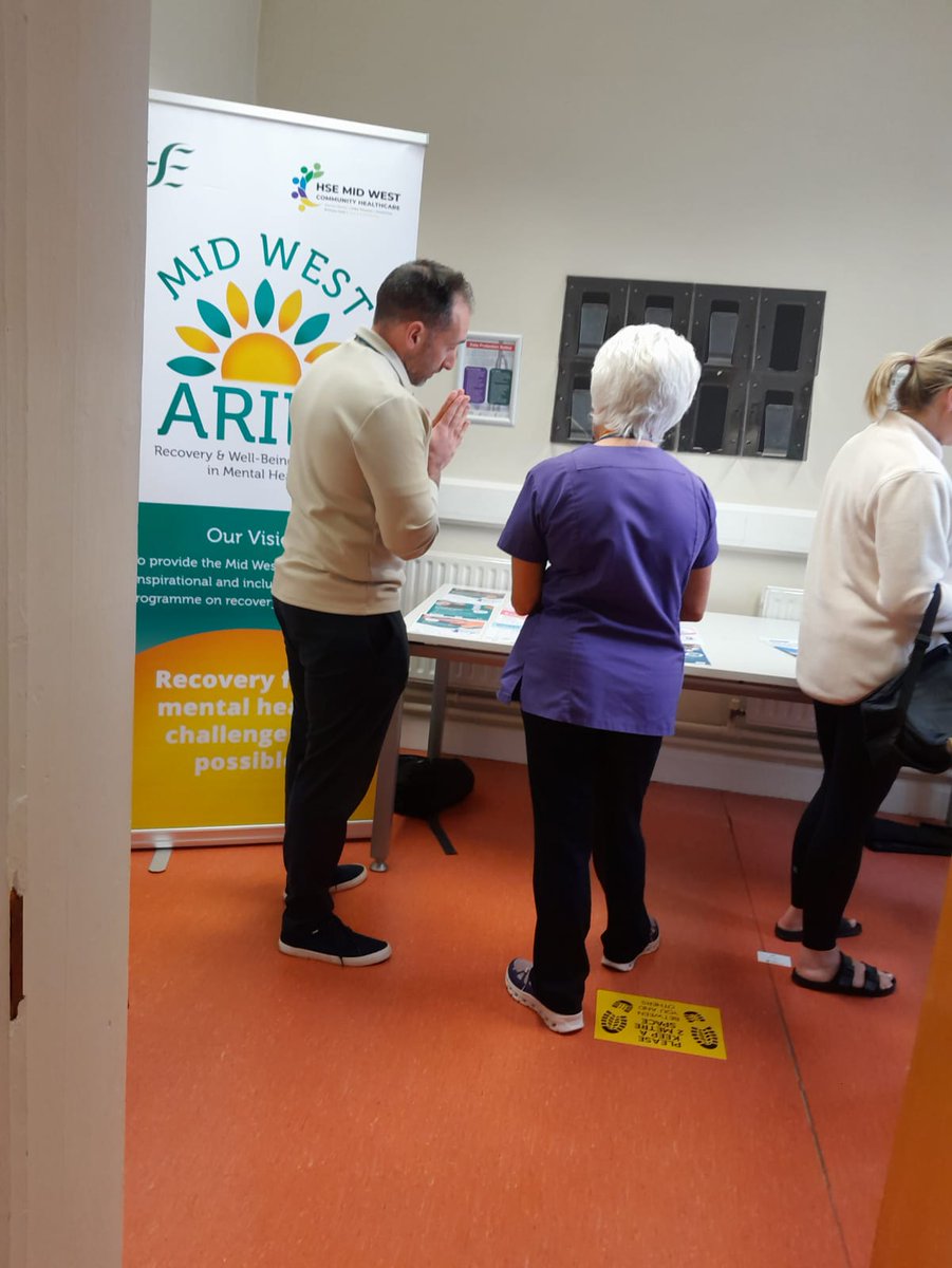 niamhkea's tweet image. 💫Delighted to host our first  #CommunityConnect event at Ennis hospital today @HSEMidWest. 
👍Huge thank you to all the community partners for showcasing their services and to staff for taking the time to learn about the supports available to signpost to patients