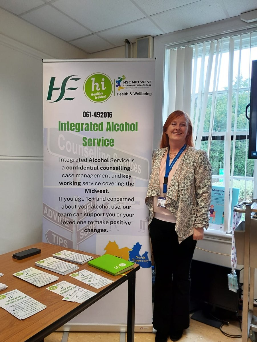 niamhkea's tweet image. 💫Delighted to host our first  #CommunityConnect event at Ennis hospital today @HSEMidWest. 
👍Huge thank you to all the community partners for showcasing their services and to staff for taking the time to learn about the supports available to signpost to patients