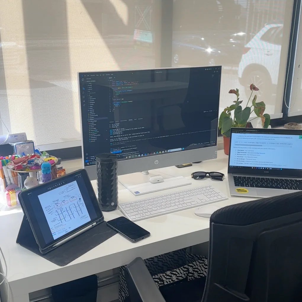 mayar_alardii's tweet image. ✨Happy Programmers&apos; Day👩🏻‍💻✨  
Grateful for the continuous learning and problem-solving journey. Proud to be part of the @Rodudapp ,embracing challenges with passion. Here’s to the creative minds driving technology forward 💛!  
#InternationalProgrammersDay 
#يوم_البرمجة_العالمي
