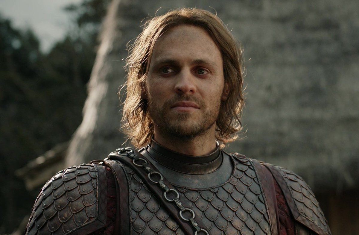 comfort for halbrand stans (@middleearthdude) on Twitter photo 