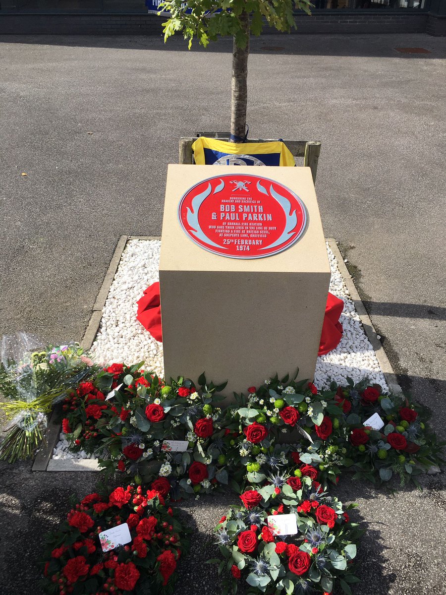fbunational's tweet photo. We are proud to have unveiled a Red Plaque in memory of Bob Smith and Paul Parkin, two firefighters who lost their lives as the result of an explosion at a Sheffield steel plant in 1974.

50 years on, we remember their bravery. Their story is a vital part of our history.