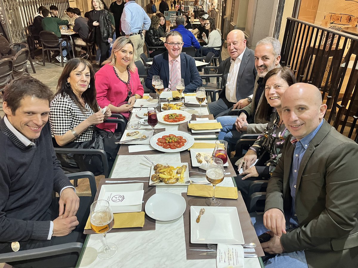 No podemos estar más contentos, nuestra tomatera MariMarmen ha sido designada pregonera de la #SemanaSantagr25 Enhorabuena compañera, será sin duda un gran pregón. Tú sabes que estás   bendecida desde allí arriba. Siempre la Esperanza 💚💚