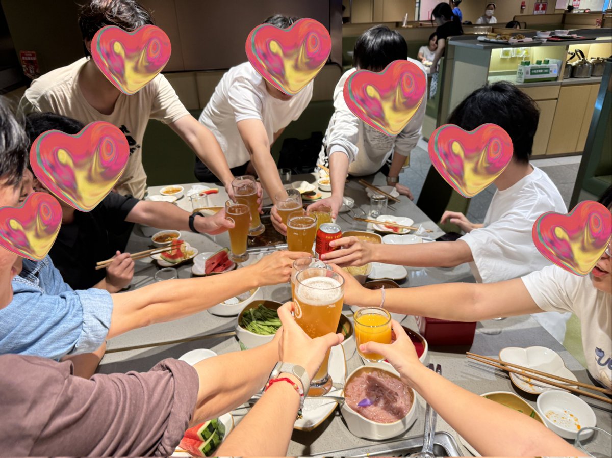 Seungwoo_je's tweet image. After CHI submission, with my lovely great students.