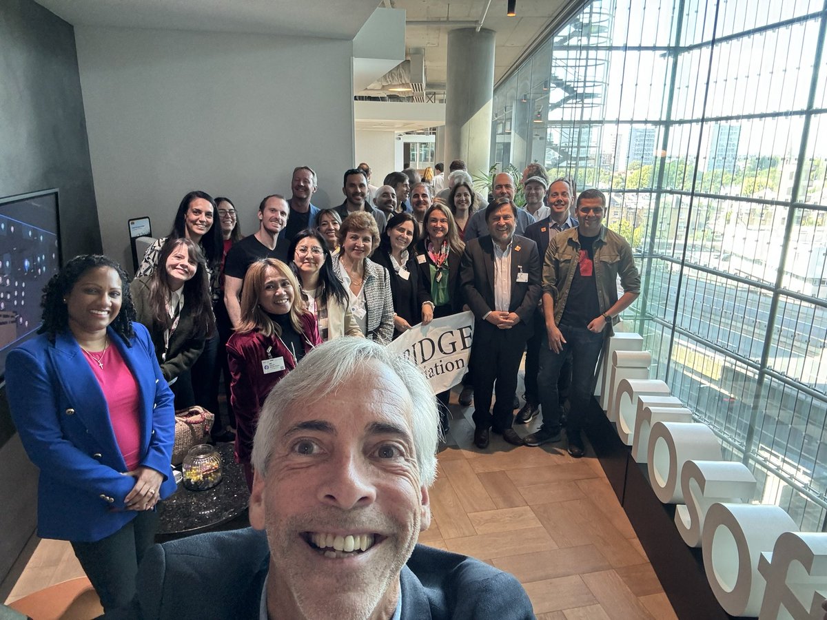RussShaw1's tweet image. A big welcome to Tech Chile Advocates which soft-launched today - welcome Guillermo, Alvaro and Martin to @GlobalTechAdv! @UKTechAdv @TechLondonAdv @techbraziladv @techbogotaadv @advocates_tech @techbayarea @TechFloridaAdv @TechBostonAdv @TechAdvocatesCA
