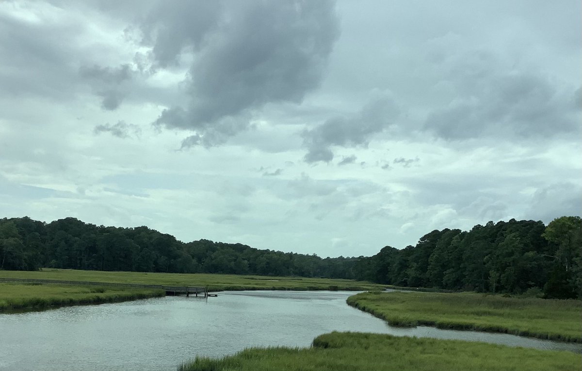 JanEngleLewis1's tweet photo. Delights of a week on the road with my son three years ago this season. Such views from that high cab! He’s now taking family leave from trucking company &amp; seeking a local job to support me through a new round of cancer treatment. Counting my blessings! 🥰 https://t.co/x7jSvmPFjY