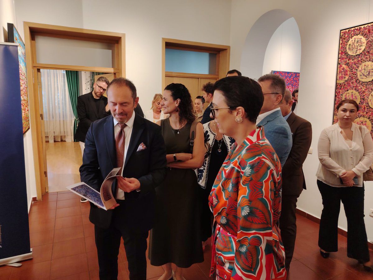 The event was followed by diplomatic corps and Romanian art enthusiasts. The exhibition supported by Türkiye's EU Communication Strategy. #eucs