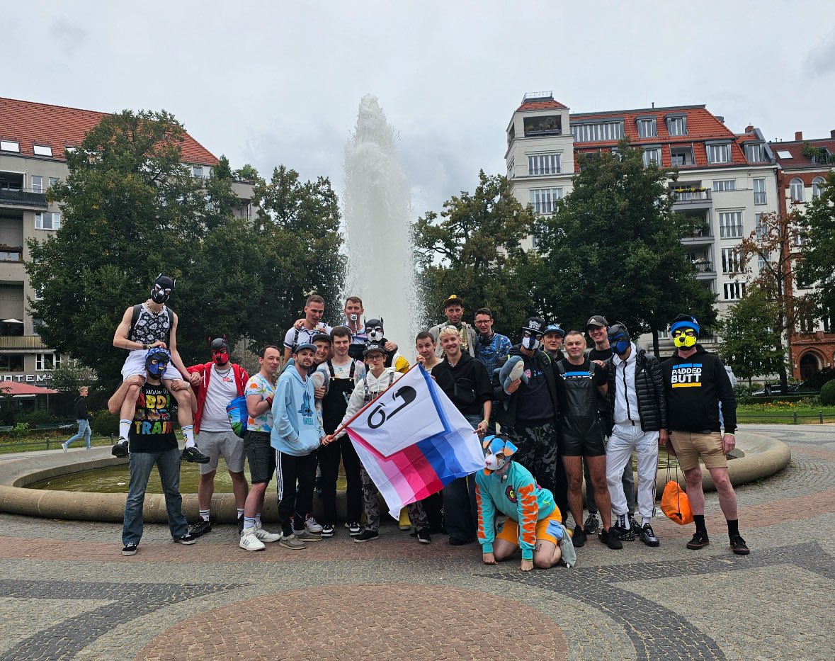 ABDLs in FOLSOM Europe 2024 Berlin 😍 who will find me? 😜
#abdl #ageplay #folsomeurope