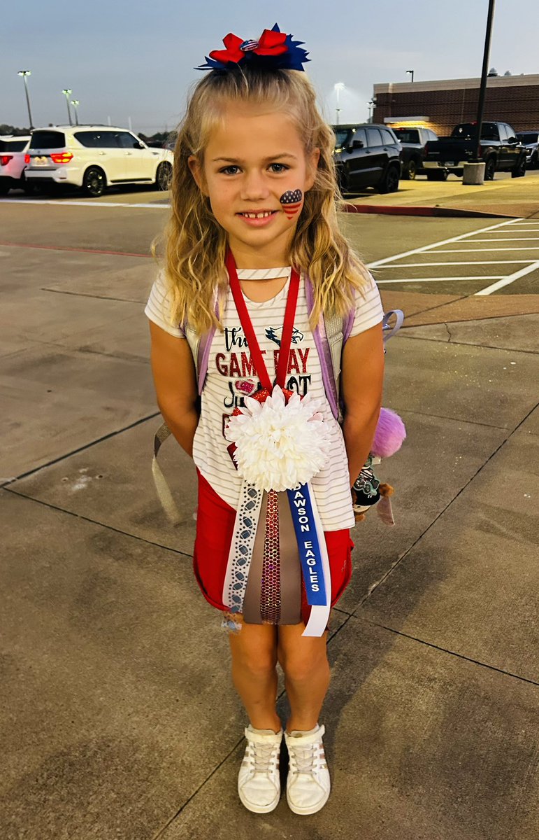 Homecoming + Elementary Drop Offs + Volleyball Game day! Let’s go! 
🏐 ♥️ 🏈 
<a href="/DawsonHighSchl/">Dawson Eagles</a>