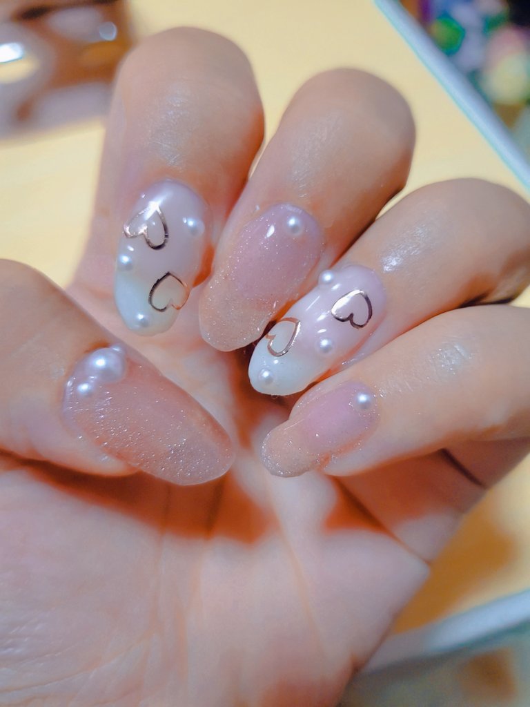 _morun's tweet image. ネイルした、疲れた(:3_ヽ)_