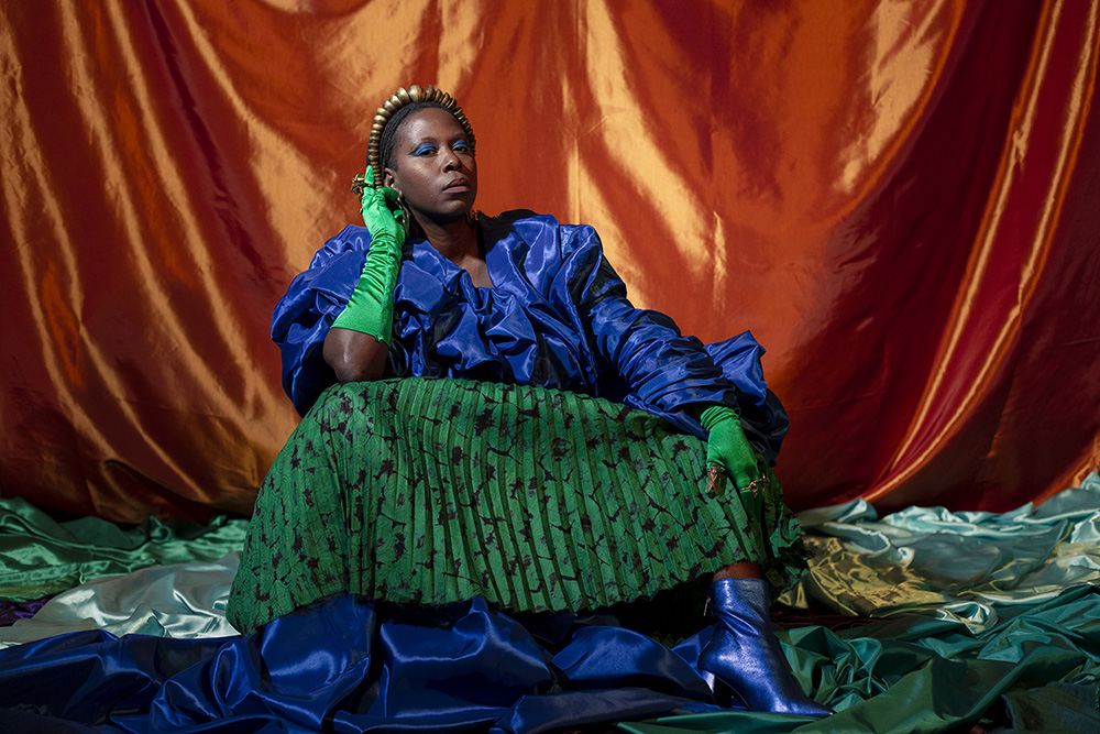 Lollise's I Hit the Water is brilliant, swirling, and compelling with its blend of Afrobeat, soul, and electronics. It's a debut deserving all your attention.

➡️ tinyurl.com/Lollise2024

I Hit the Water is a #PMPick [10/10] 🎉 out now via <a href="/SwitchHitRec/">Switch Hit Records</a>. - <a href="/adrianeontheair/">adriane</a>