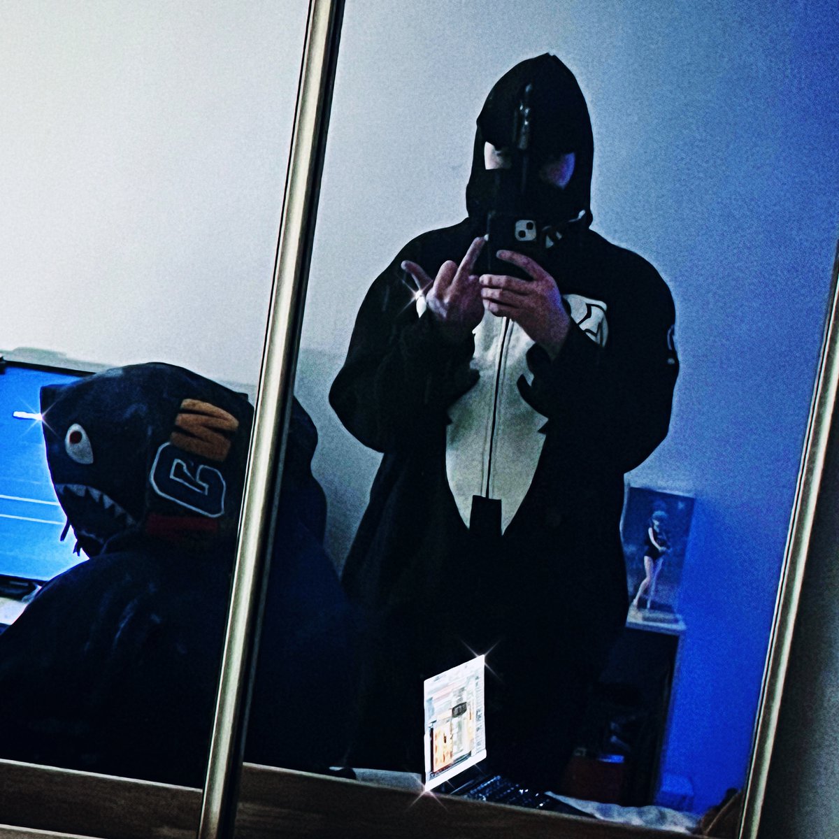 omg_karma's tweet image. VENOM, an album - out now 🕷️🕸️

ft @topkidiayze @RpgFlash @acidsouljah @BraxtonKnight @BabyyShiva @333unit333 OUTWE$T

prod myself @steezyprime @bobbyraps sophie meiers @retrocanon @dazegxd1k lil flash @nate2timez @BigFlexerPlxce @justzayle @attackishere 

open.spotify.com/album/2puHbZTY…