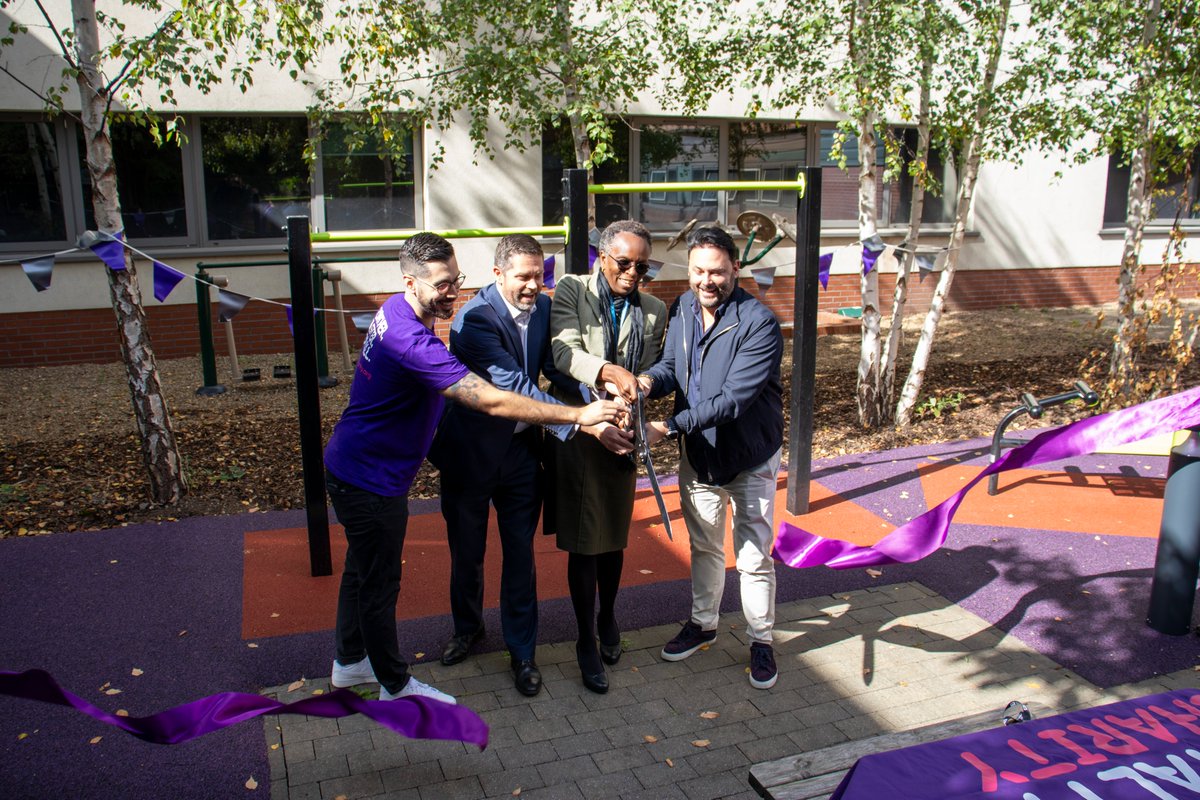 We're excited to announce the completion of an outdoor wellbeing space for @NorthMidNHS  staff.🏋️‍♂️   

Thanks to support from the Charities Aid Foundation, we’ve provided new equipment and fitness activities like yoga and Zumba.