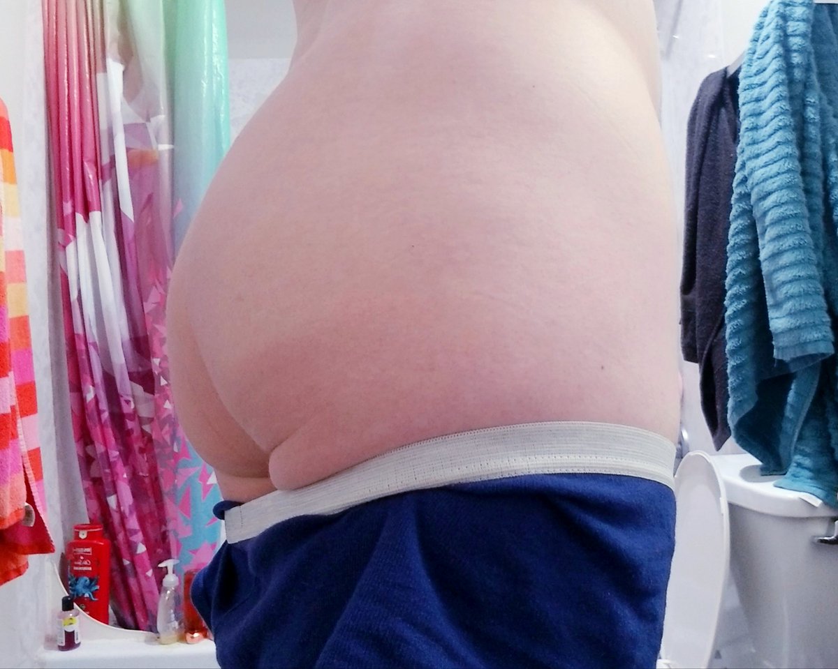 WedgieClown's tweet photo. What about butch butt 🤔🤔 https://t.co/EXrPK9aWY7