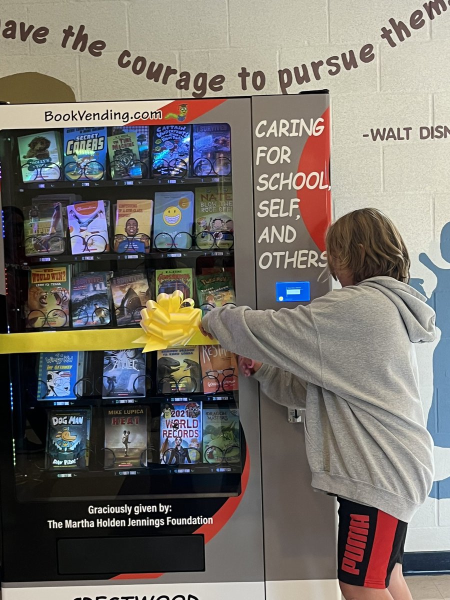 Mrs. Fritsch tweet media