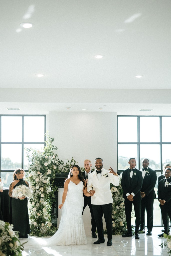 Lily_in_June's tweet image. Floral designs that tell your love story beautifully. 🌸💖 #LilyInJuneStory
Florals &amp;amp; Decor: @lily_in_june
Photographer: @snaps_with_joy

#weddingdesigner #weddingplanner #weddinginspiration #weddingdecor #weddingdesign #weddingideas #weddingplanning #eventplanner #luxurywedding