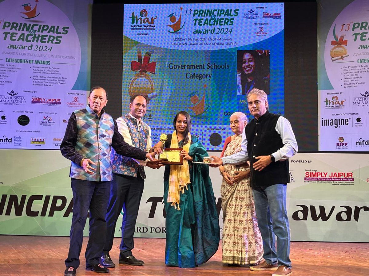 Himani Varshney (@himaniii_) on Twitter photo An eventful week 🤩
Received the Teacher's Award by <a href="/SIMPLYJAIPUR/">SIMPLY JAIPUR</a>
Grateful to my principal <a href="/mavericksheetal/">Sheetal</a> ma'am, for believing in me and giving me the opportunities to explore and learn 💛💛
Thanks to <a href="/ajitsinghrawat3/">Ajit Singh Rawat</a> sir for supporting us and taking us to the pink city 😊 An eventful week 🤩
Received the Teacher's Award by <a href="/SIMPLYJAIPUR/">SIMPLY JAIPUR</a>
Grateful to my principal <a href="/mavericksheetal/">Sheetal</a> ma'am, for believing in me and giving me the opportunities to explore and learn 💛💛
Thanks to <a href="/ajitsinghrawat3/">Ajit Singh Rawat</a> sir for supporting us and taking us to the pink city 😊