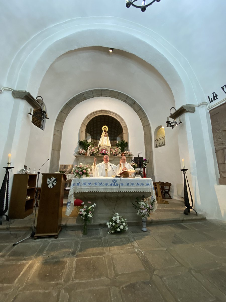 Salamanca Nueve 2024 <a href="/stninianshigh/">Saint Ninian's</a> <a href="/RColEscoceses/">Royal Scots College</a>