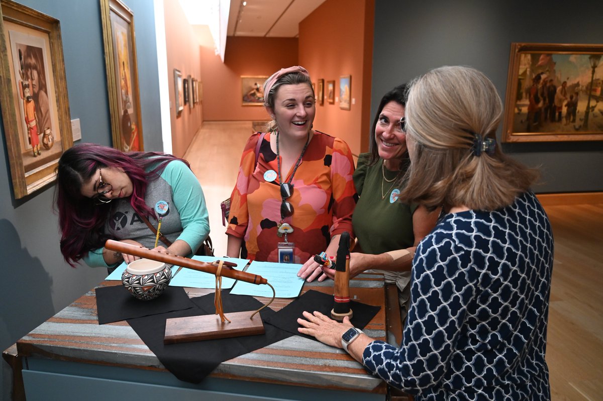 Calling all teachers! 🍎 

Teachers' Night Out, our annual evening of perks just for educators featuring free admission, light refreshments and giveaways, is this coming Tuesday, September 17 from 4-8 p.m.

Register now at thejamesmuseum.org/eventarchive/t…