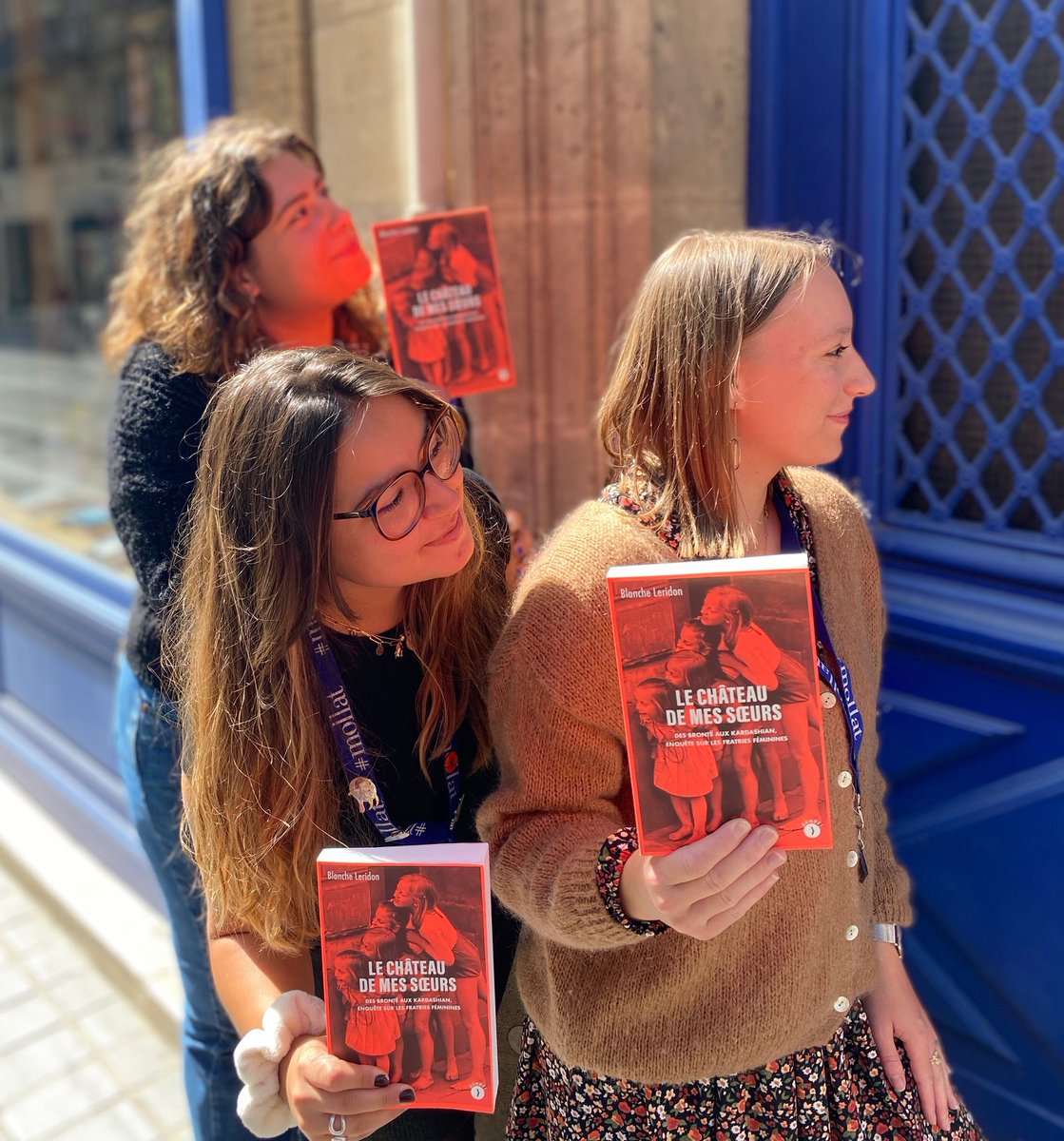 Librairie Mollat (@librairiemollat) on Twitter photo Coup de ❤️ #Société
Blanche Leridon nous offre un essai profondément original et éclairant. Son ambition ? Réaliser une véritable archéologie de la sororité et explorer ce concept à travers un prisme féministe inédit.
📚 mollat.com/livres/3135780…
<a href="/BlancheLeridon/">Blanche Leridon</a> <a href="/LesPeregrines/">Éditions Les Pérégrines</a> Coup de ❤️ #Société
Blanche Leridon nous offre un essai profondément original et éclairant. Son ambition ? Réaliser une véritable archéologie de la sororité et explorer ce concept à travers un prisme féministe inédit.
📚 mollat.com/livres/3135780…
<a href="/BlancheLeridon/">Blanche Leridon</a> <a href="/LesPeregrines/">Éditions Les Pérégrines</a>